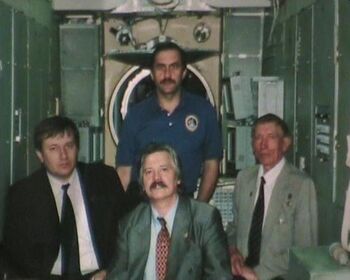 Григорий Грабовой и Павел Виноградов в Центре Управления Космическими Полетами