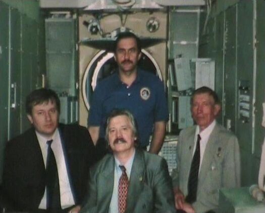 Григорий Грабовой и Павел Виноградов в Центре Управления Космическими Полетами